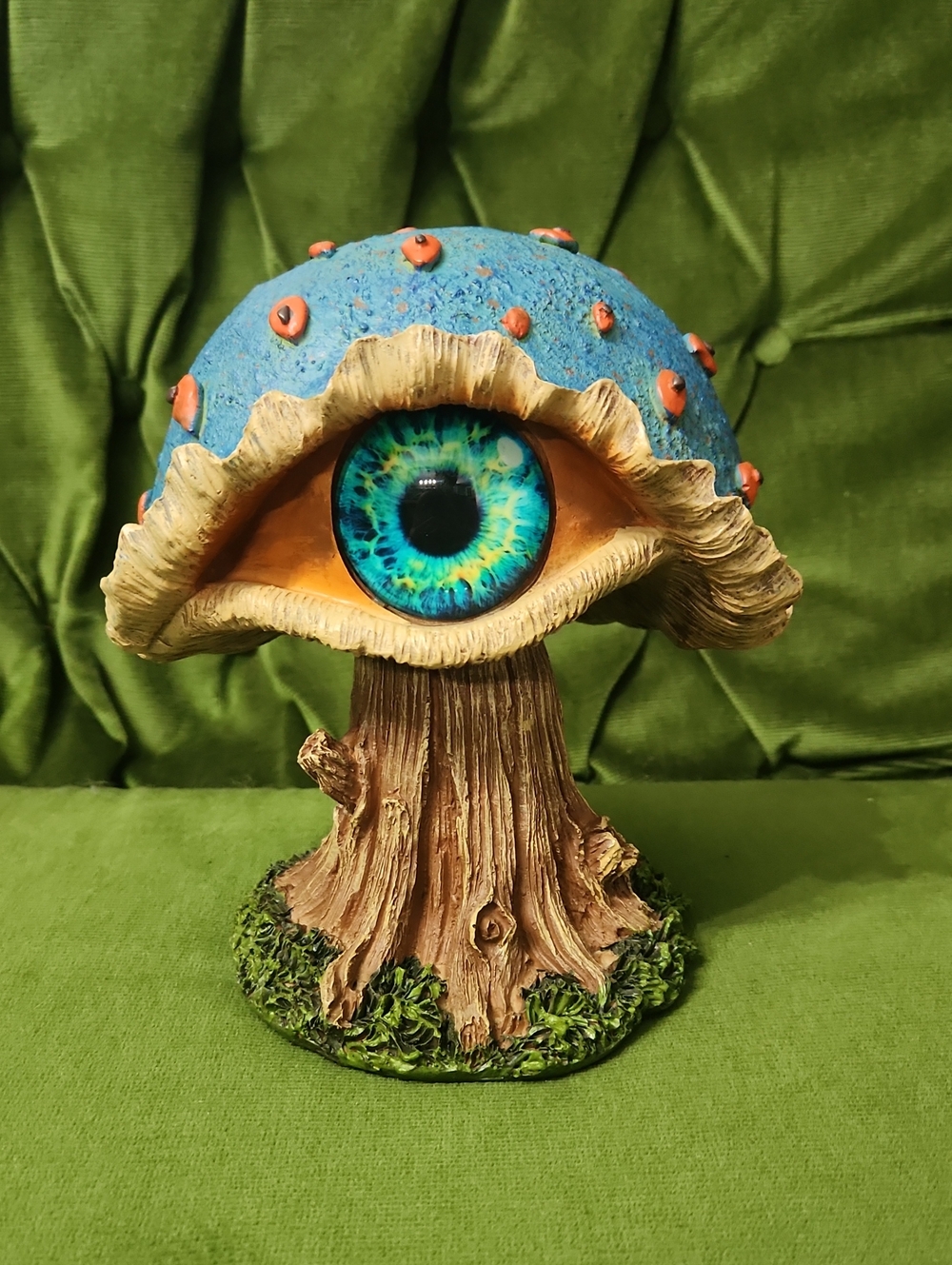 Eyeball Mushroom Sculpture Colour Changing